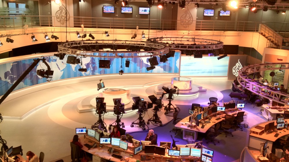 Historia telewizji Al-Dżazira. Tak się robi bezkompromisowe media na Półwyspie Arabskim