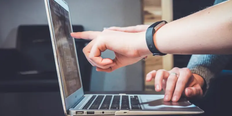 Na czym zbudować stronę w 2025? WordPress, Wix czy Webflow