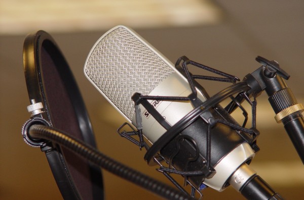 Informacyjne magazyny radiowe mają blisko 5 milionów słuchaczy